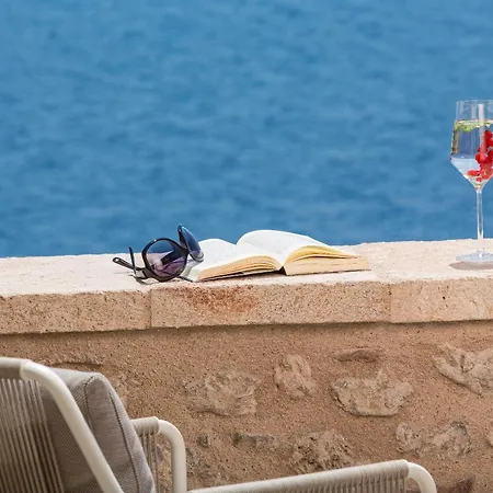 Hotel Moni Emvasis Luxury