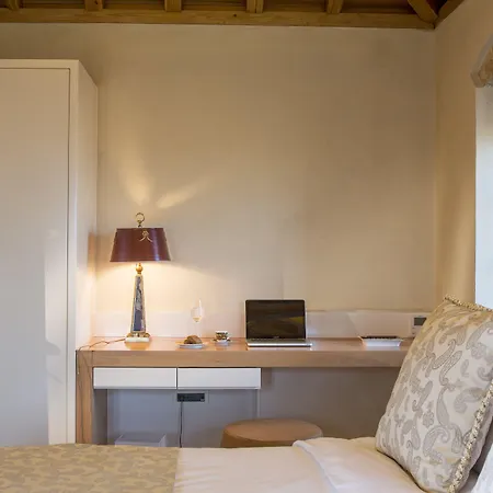 Moni Emvasis Luxury Monemvasia