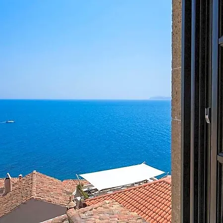 Hotel Moni Emvasis Luxury