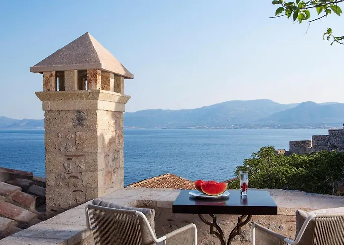 Hotel Moni Emvasis Luxury 4*