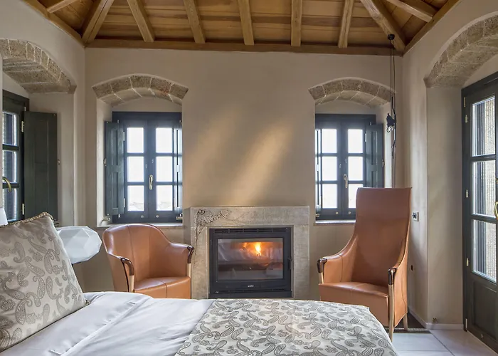 Hotel Moni Emvasis Luxury