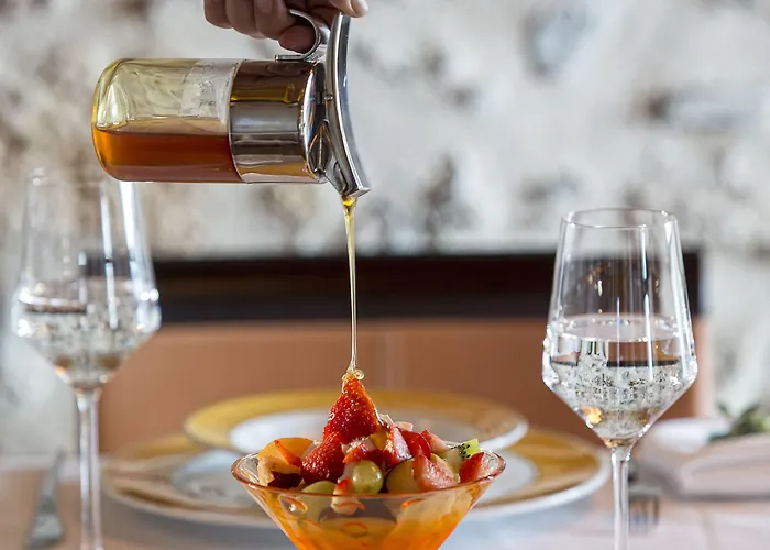 ホテル Moni Emvasis Luxury