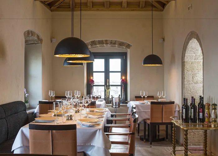 Moni Emvasis Luxury 4* Monemvasía