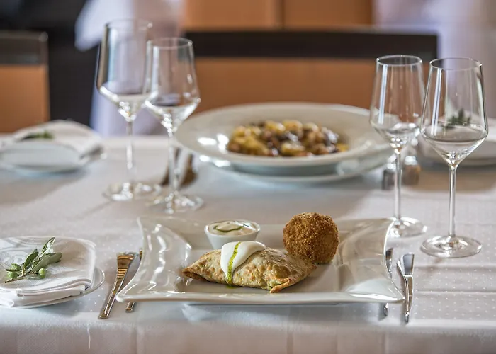 Moni Emvasis Luxury 4* Monemvasía