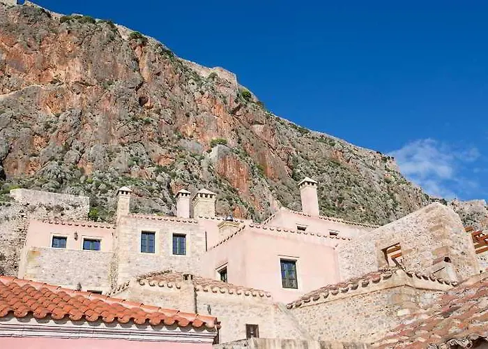 Moni Emvasis Luxury ホテル モネンバシア